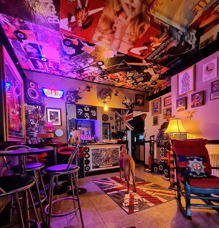 The Mercury, Blackpool - Over 21'S Only Exterior photo