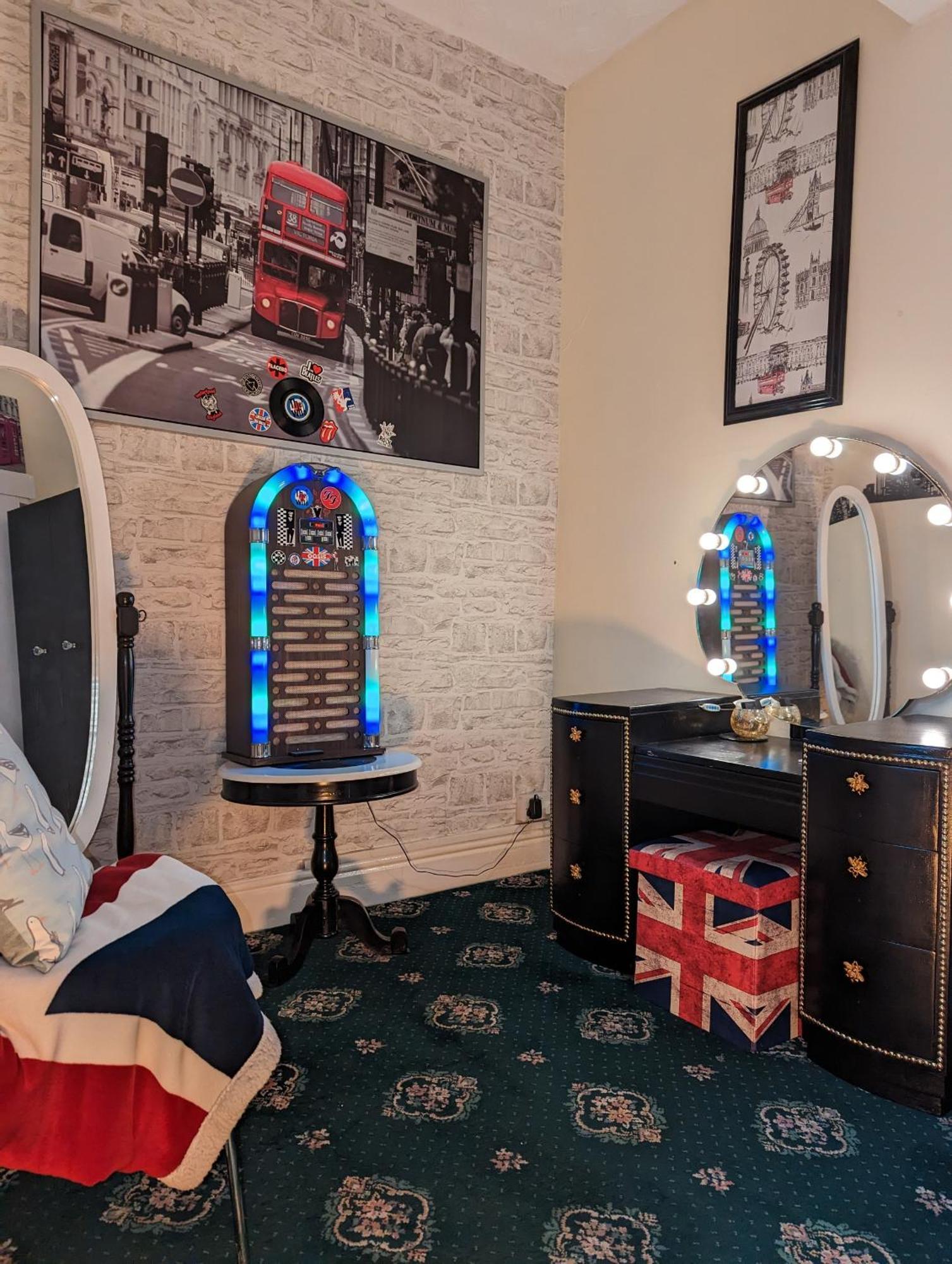 The Mercury, Blackpool - Over 21'S Only Room photo